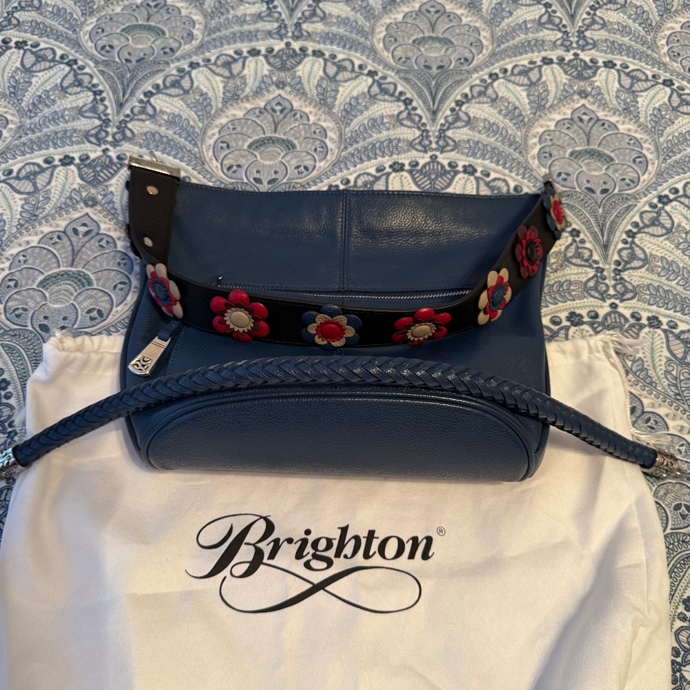 NWOT BRIGHTON SHOULDER BAG BLUE